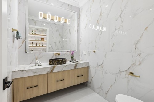 5080 Merganser Drive, Richmond, BC - Indoor Photo Showing Bathroom