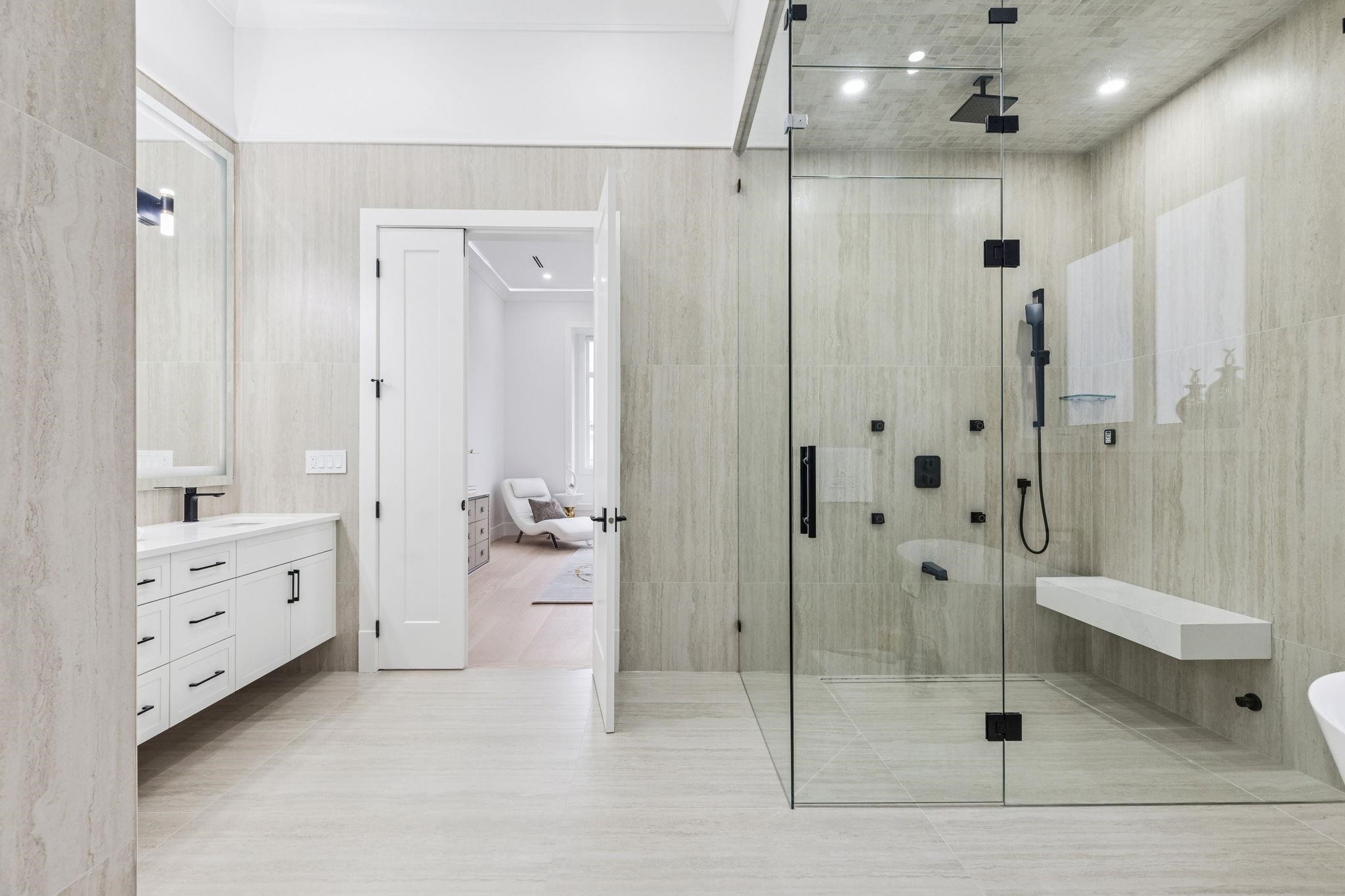 5080 Merganser Drive, Richmond, BC - Indoor