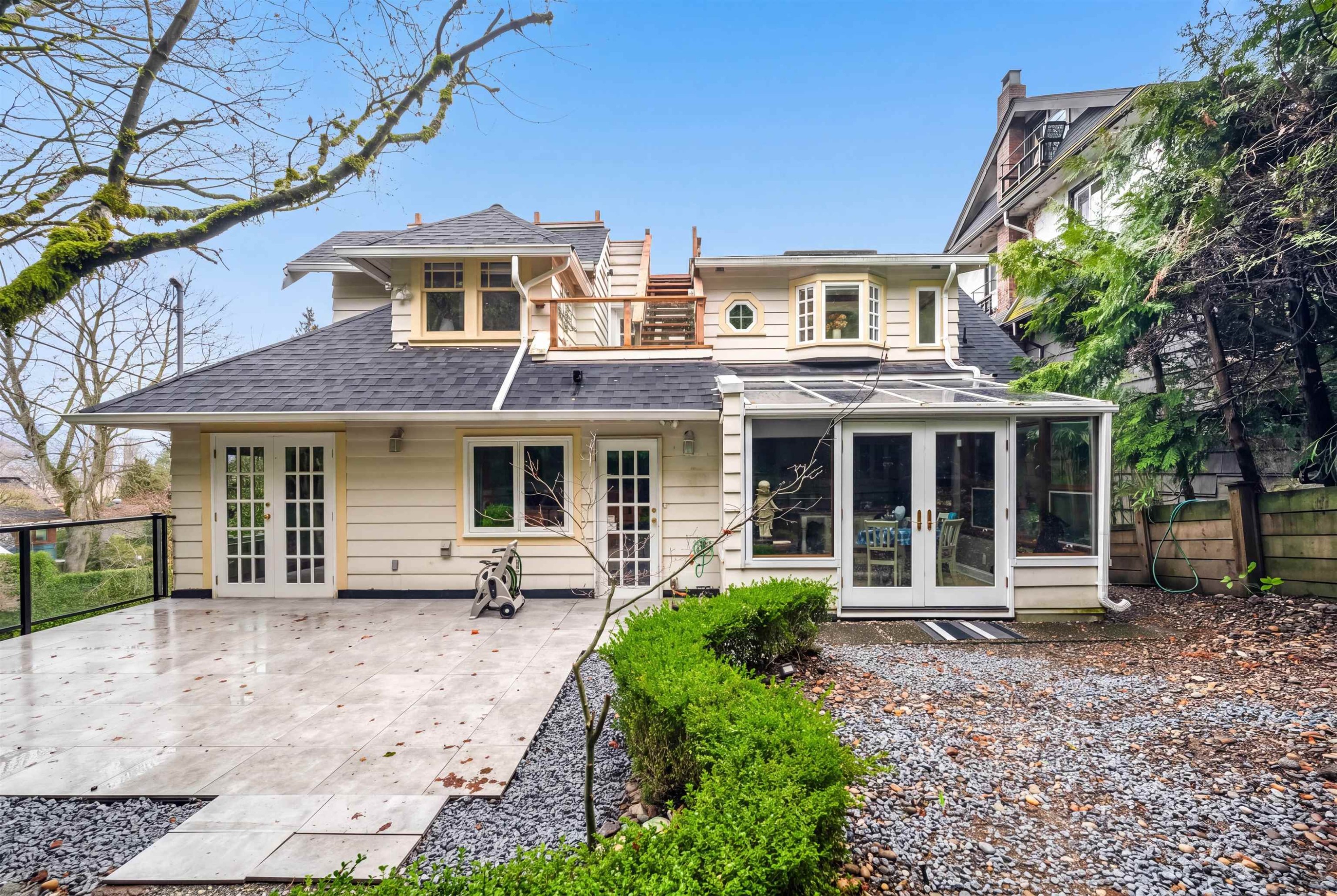 4396 Locarno Crescent, Vancouver, BC - Outdoor With Deck Patio Veranda With Facade