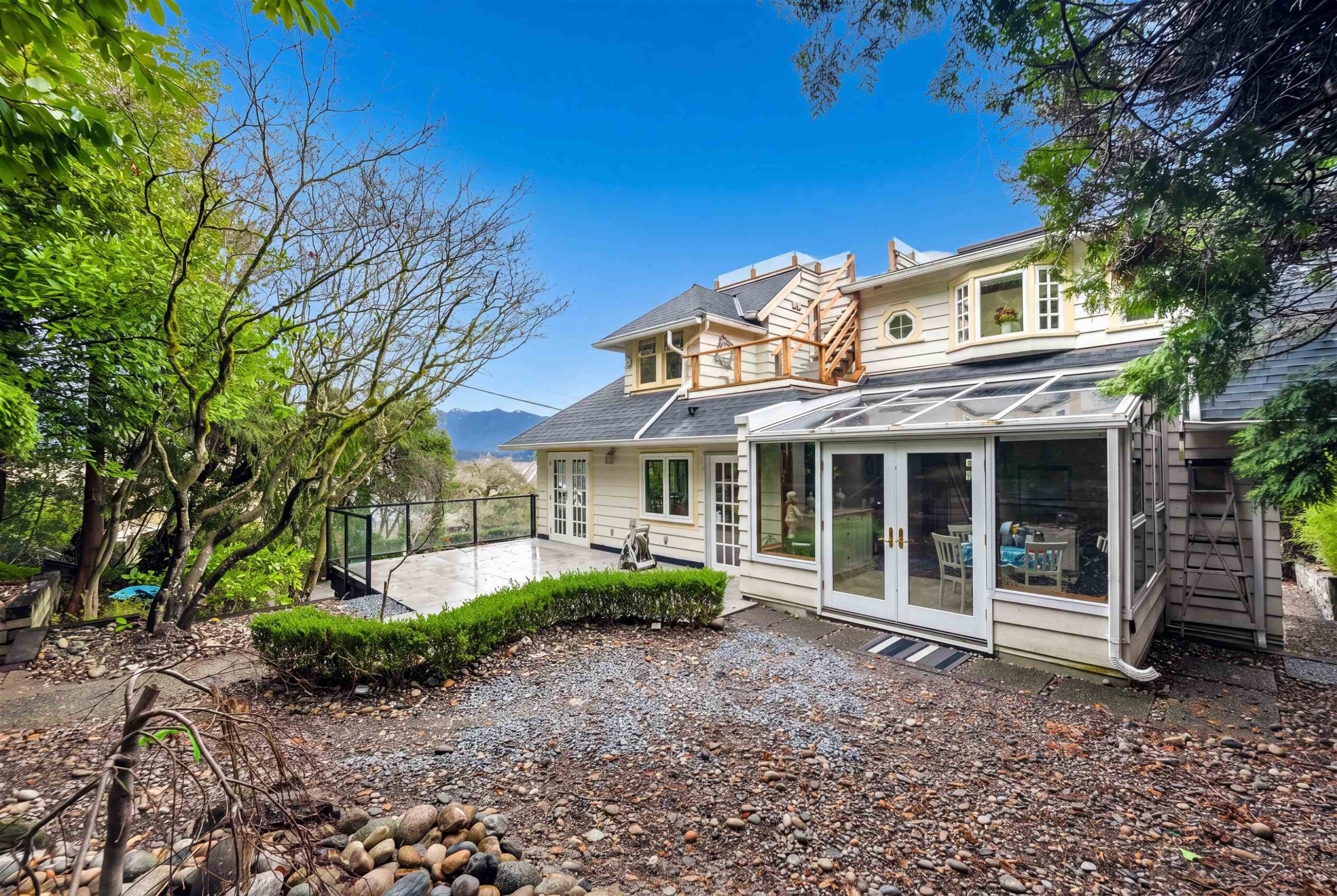 4396 Locarno Crescent, Vancouver, BC - Outdoor