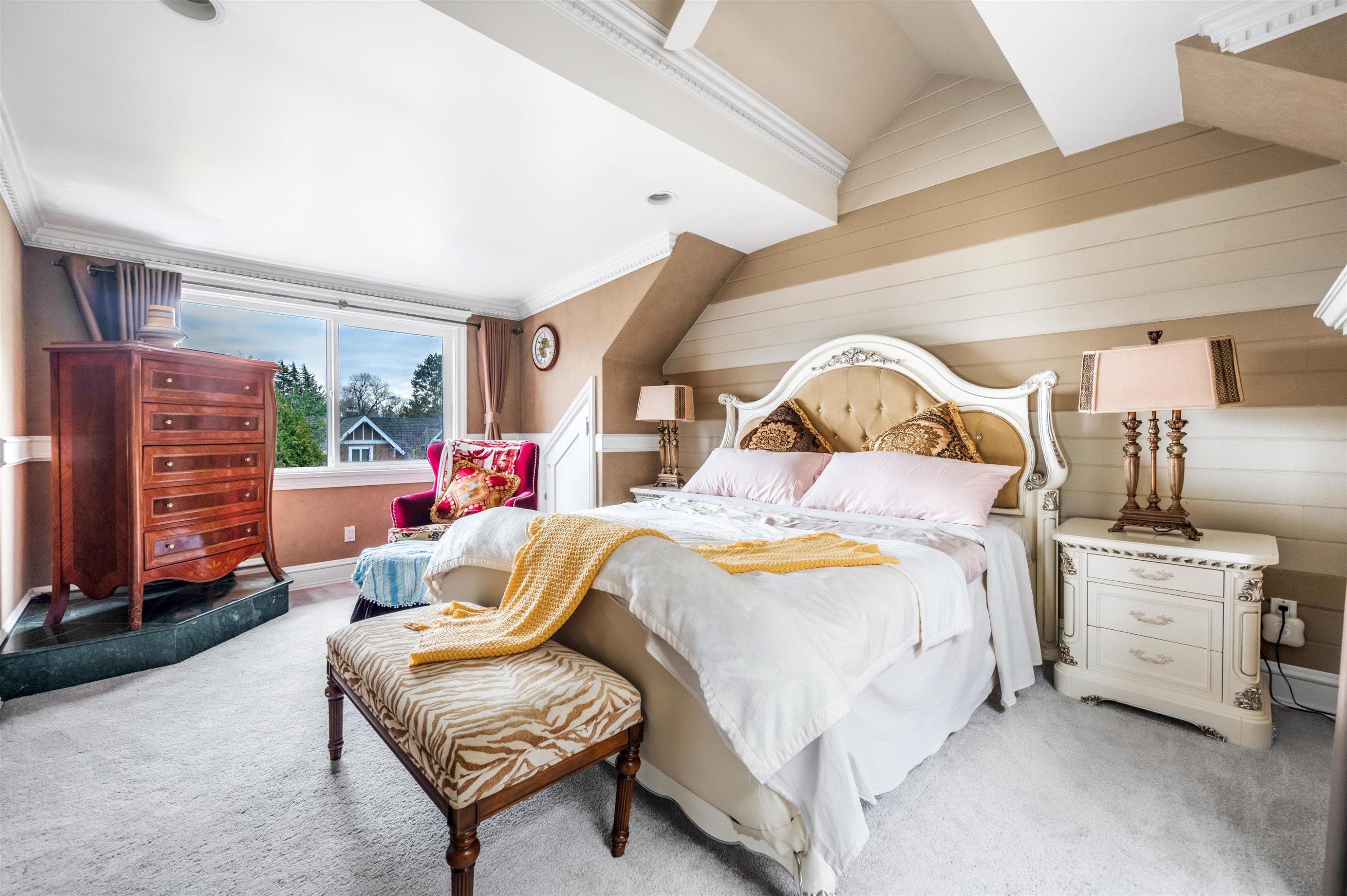 4396 Locarno Crescent, Vancouver, BC - Indoor Photo Showing Bedroom