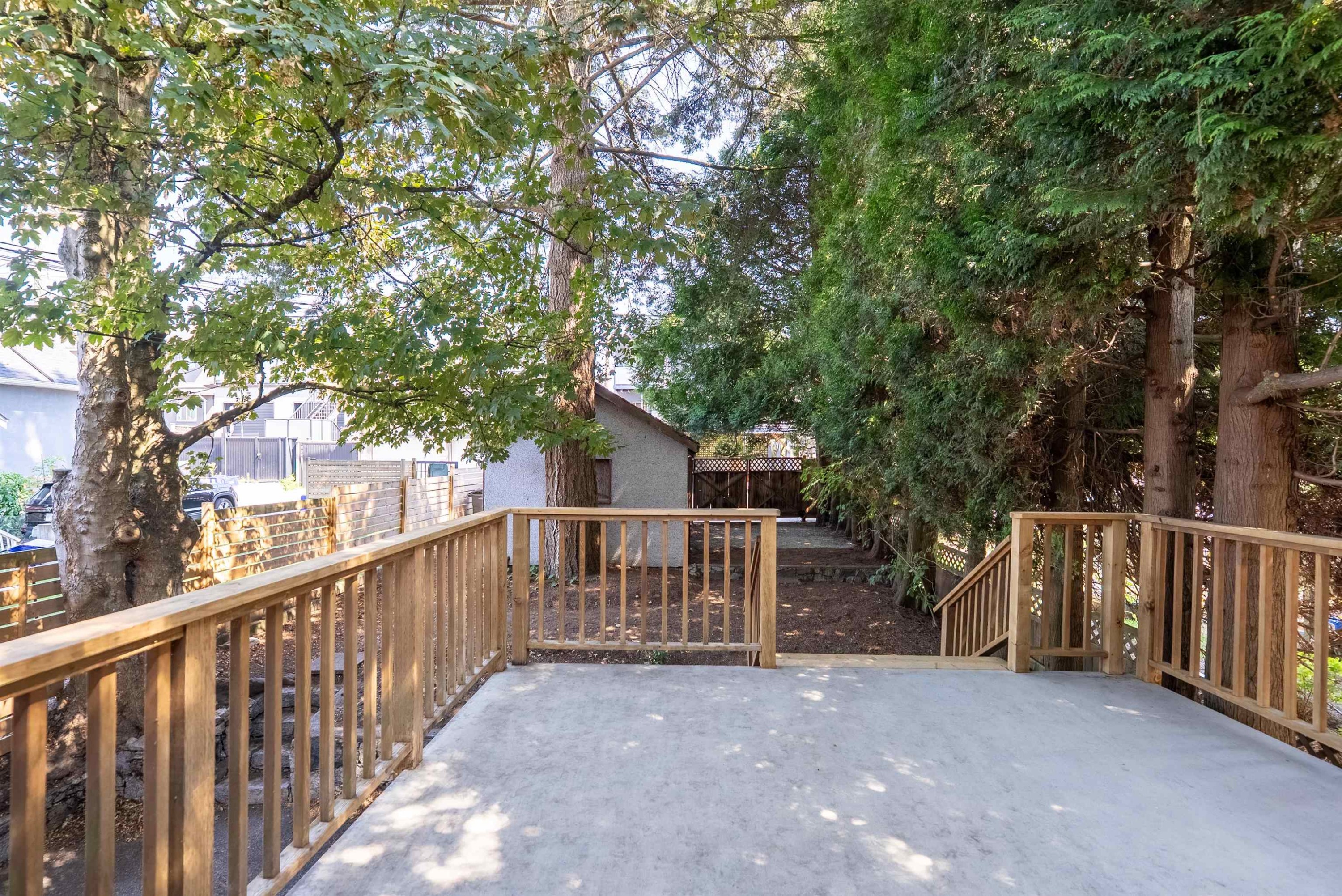 4504 Beatrice Street, Vancouver, BC - Outdoor With Deck Patio Veranda