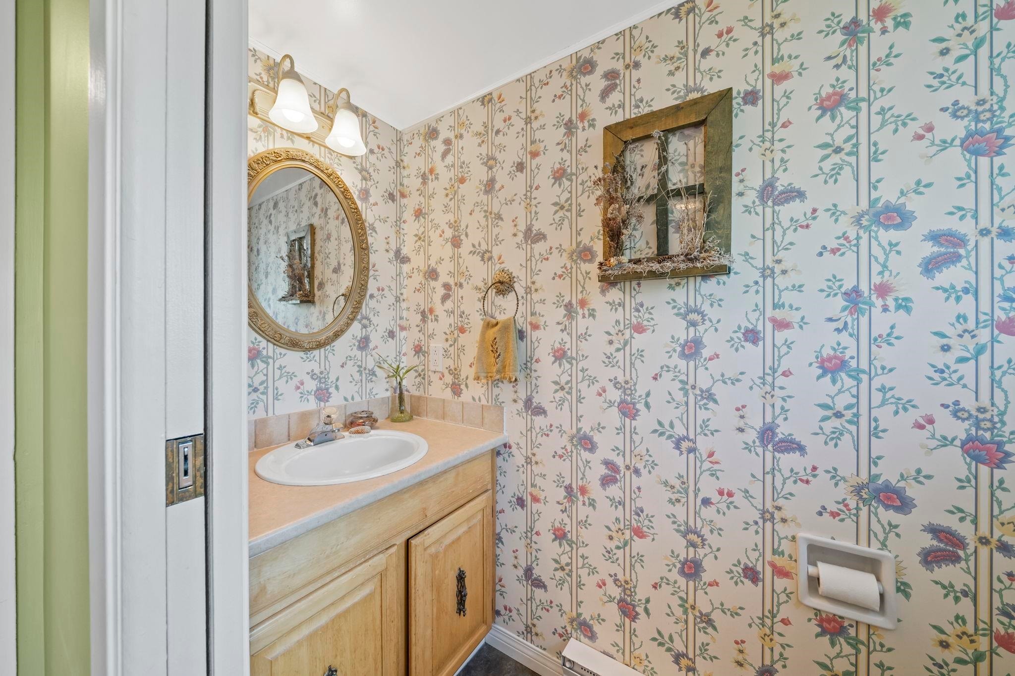 10631 Trepassey Drive, Richmond, BC - Indoor Photo Showing Bathroom