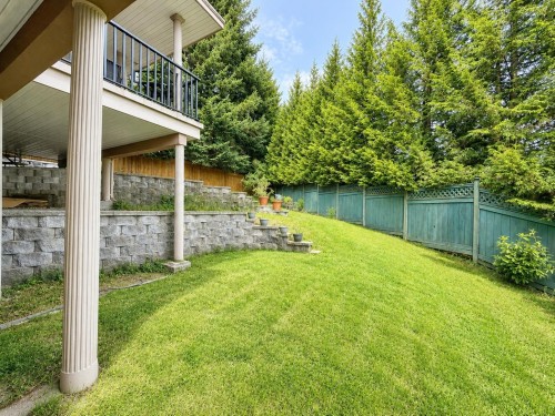 1625 Parkway Blvd, Coquitlam, BC - Outdoor