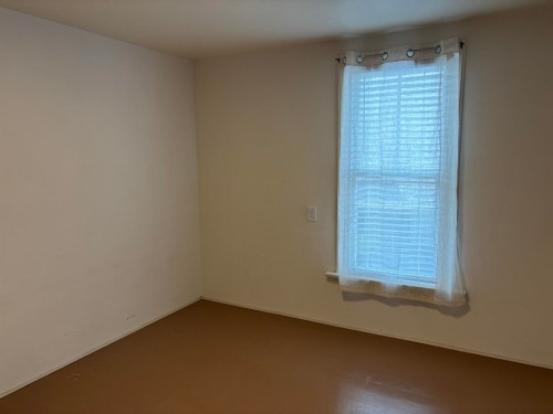 135 12Th Avenue W, Vancouver, BC - Indoor Photo Showing Other Room