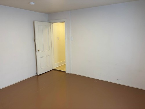 135 12Th Avenue W, Vancouver, BC - Indoor Photo Showing Other Room