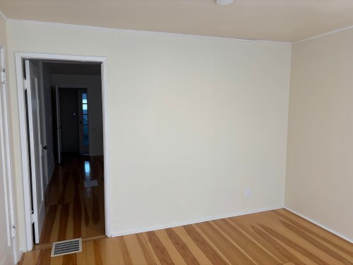 135 12Th Avenue W, Vancouver, BC - Indoor Photo Showing Other Room