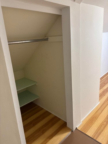 135 12Th Avenue W, Vancouver, BC - Indoor