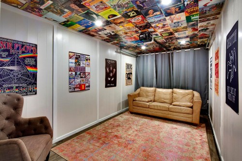 2977 6Th Avenue W, Vancouver, BC - Indoor