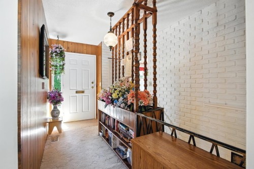 1619 Stella Place, Port Coquitlam, BC - Indoor Photo Showing Other Room