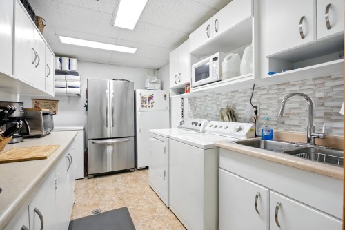 1619 Stella Place, Port Coquitlam, BC - Indoor