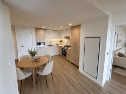 3404-2135 Springer Ave Burnaby, BC V5B 0C1