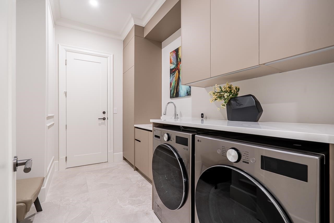 9340 Pinewell Crescent, Richmond, BC