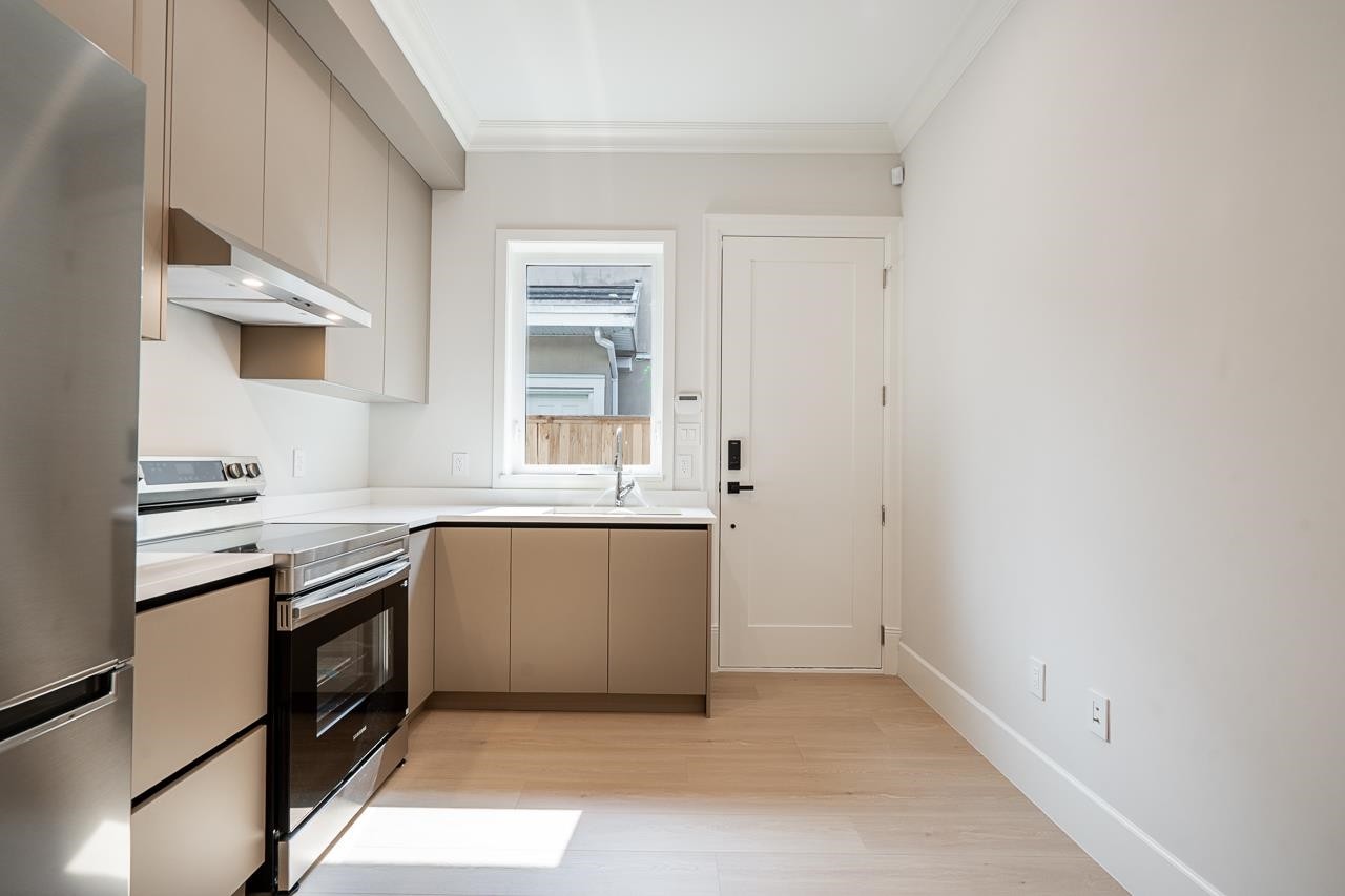 9340 Pinewell Crescent, Richmond, BC