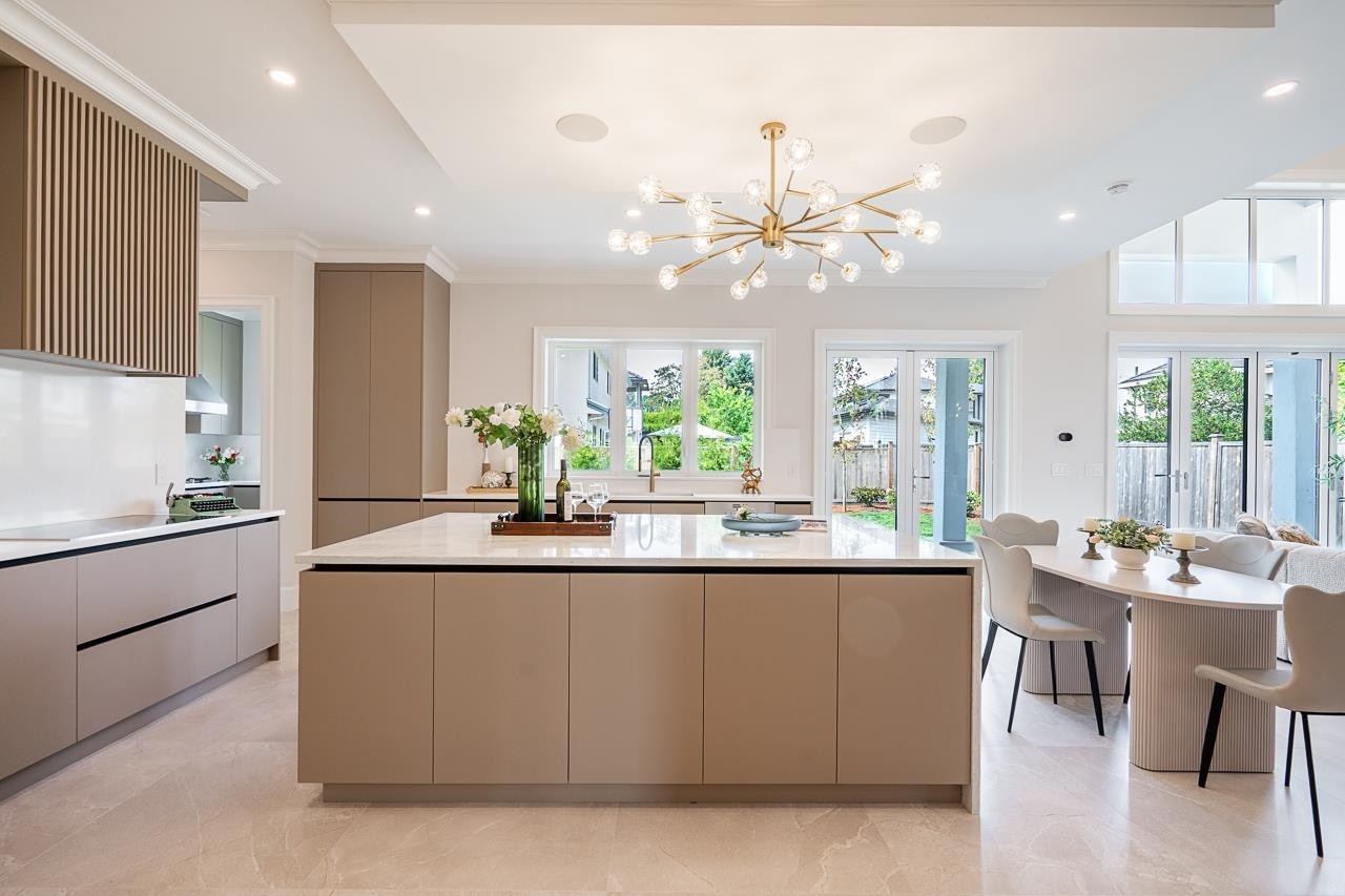 9340 Pinewell Crescent, Richmond, BC
