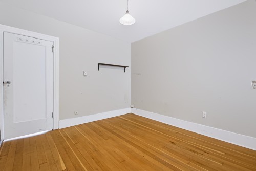 3888 15Th Avenue W, Vancouver, BC - Indoor Photo Showing Other Room