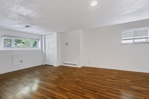 3888 15Th Avenue W, Vancouver, BC - Indoor Photo Showing Other Room