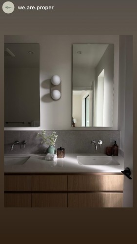 893 21St Avenue E, Vancouver, BC 
