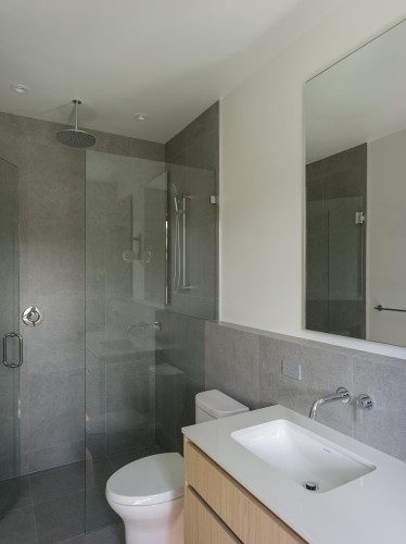 893 21St Avenue E, Vancouver, BC 