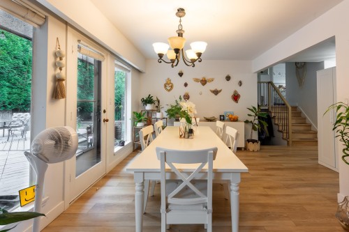 1209 Ridge Court, Coquitlam, BC - Indoor Photo Showing Dining Room