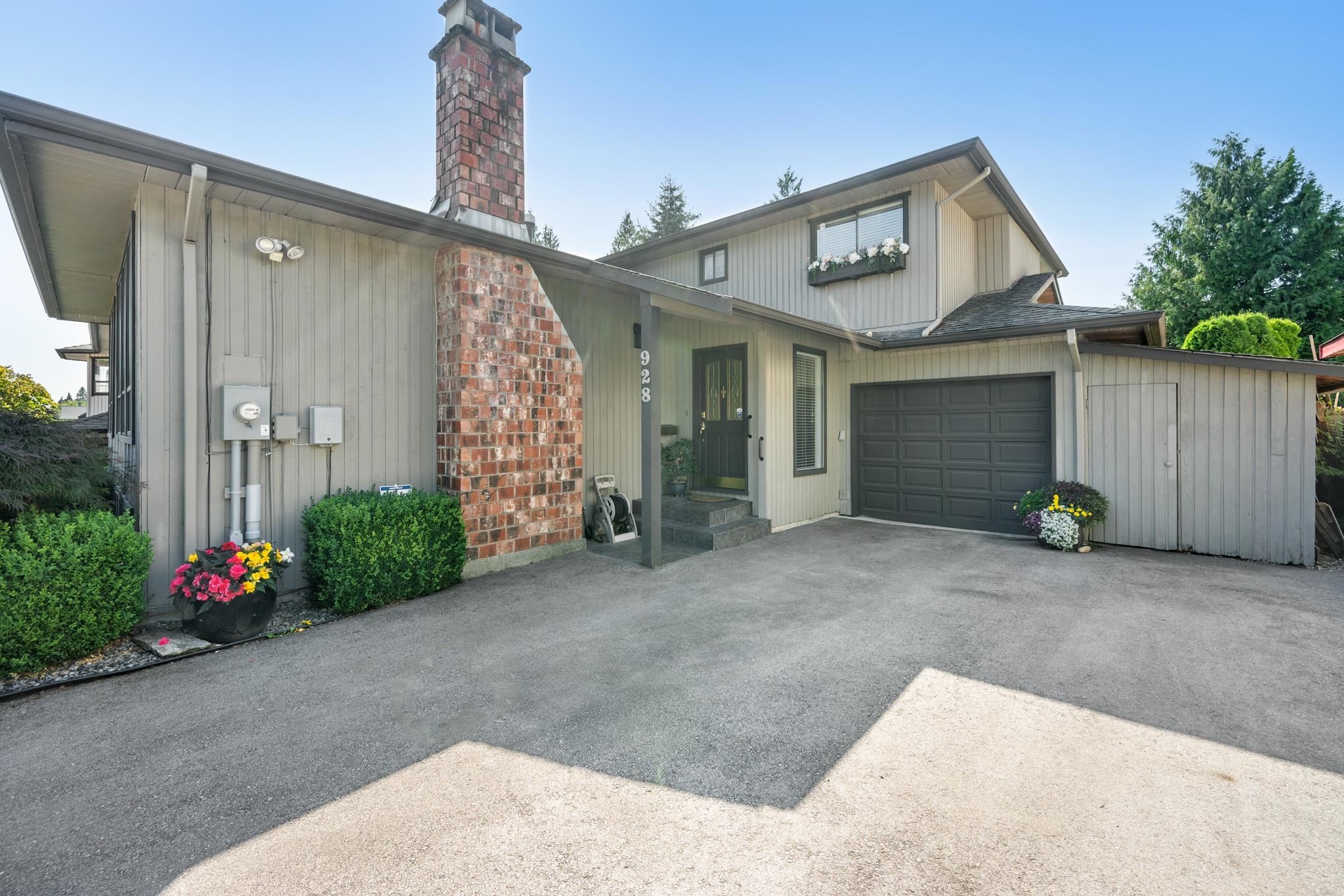 928 Merritt Street, Coquitlam, BC - Outdoor