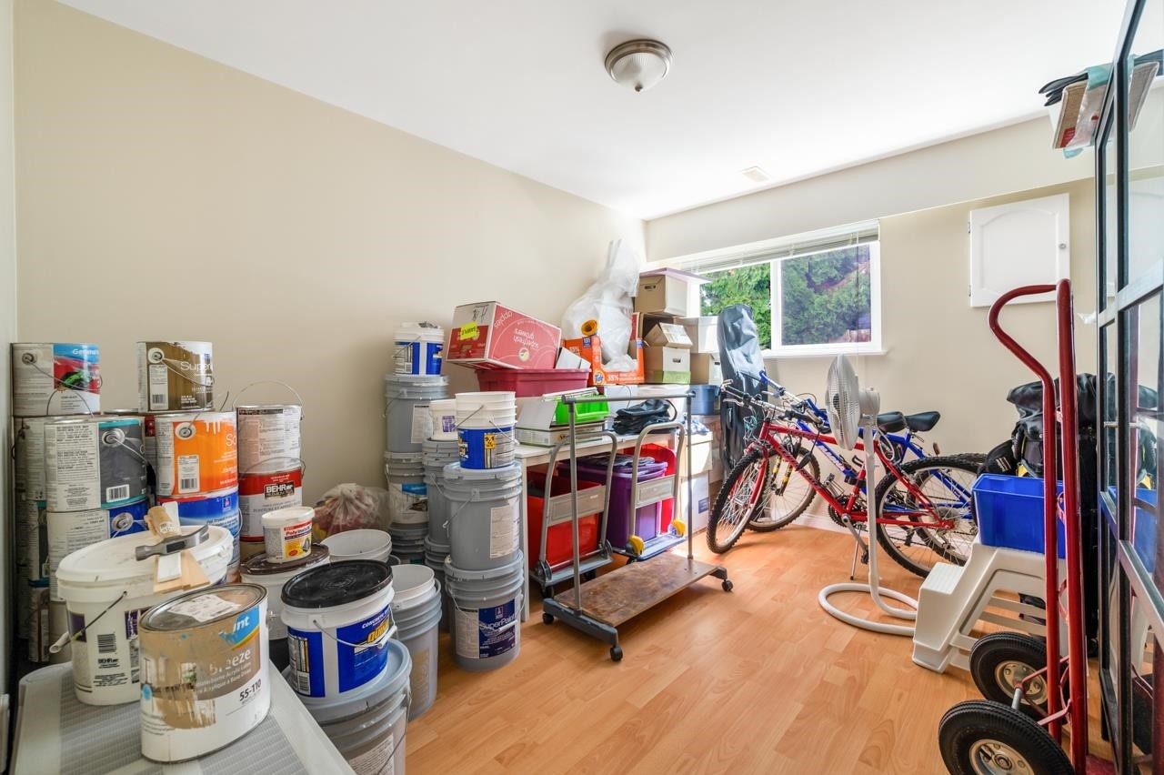 9551 Snowdon Avenue, Richmond, BC - Indoor