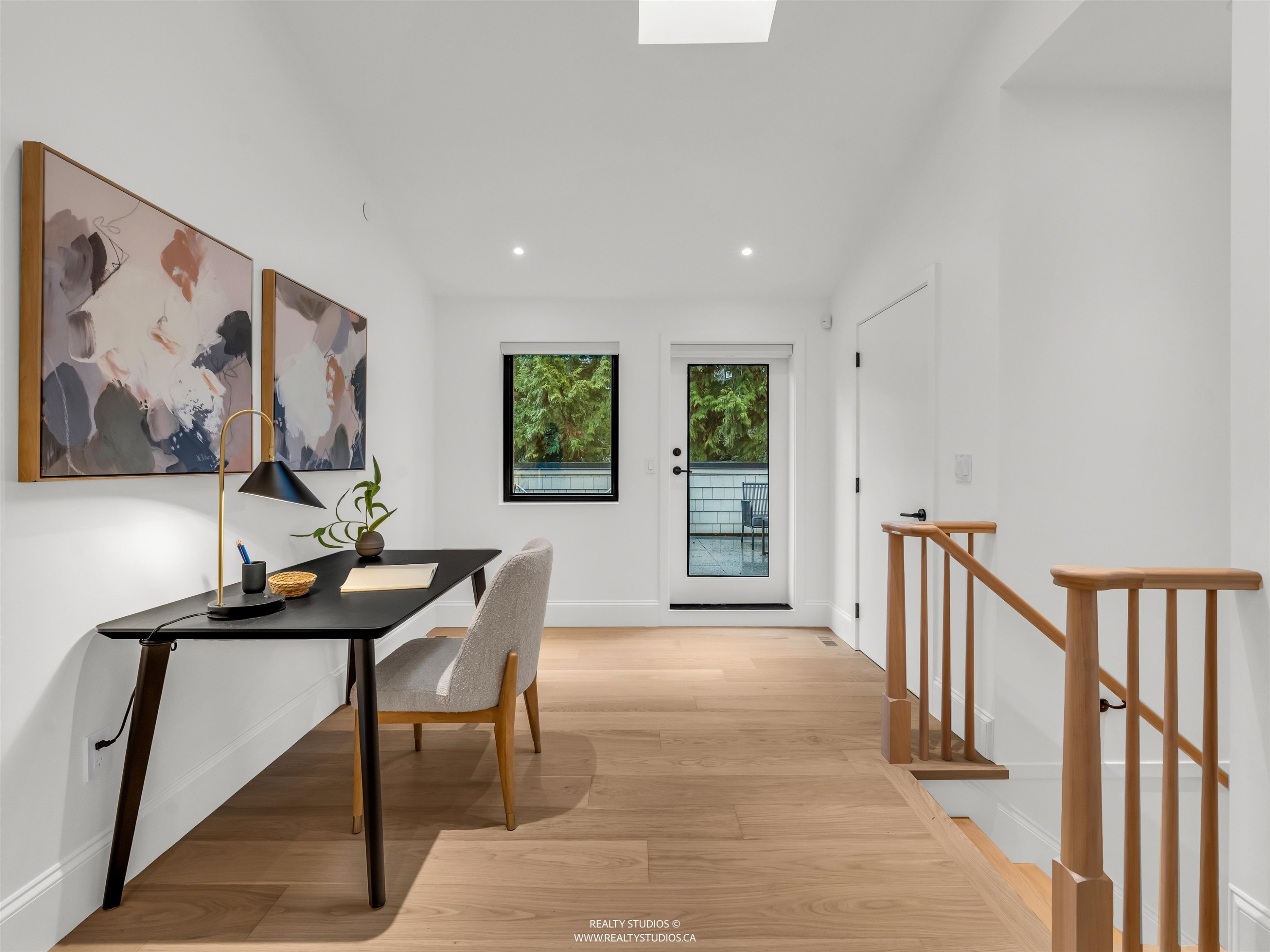 4090 Maple Crescent, Vancouver, BC - Indoor Photo Showing Other Room