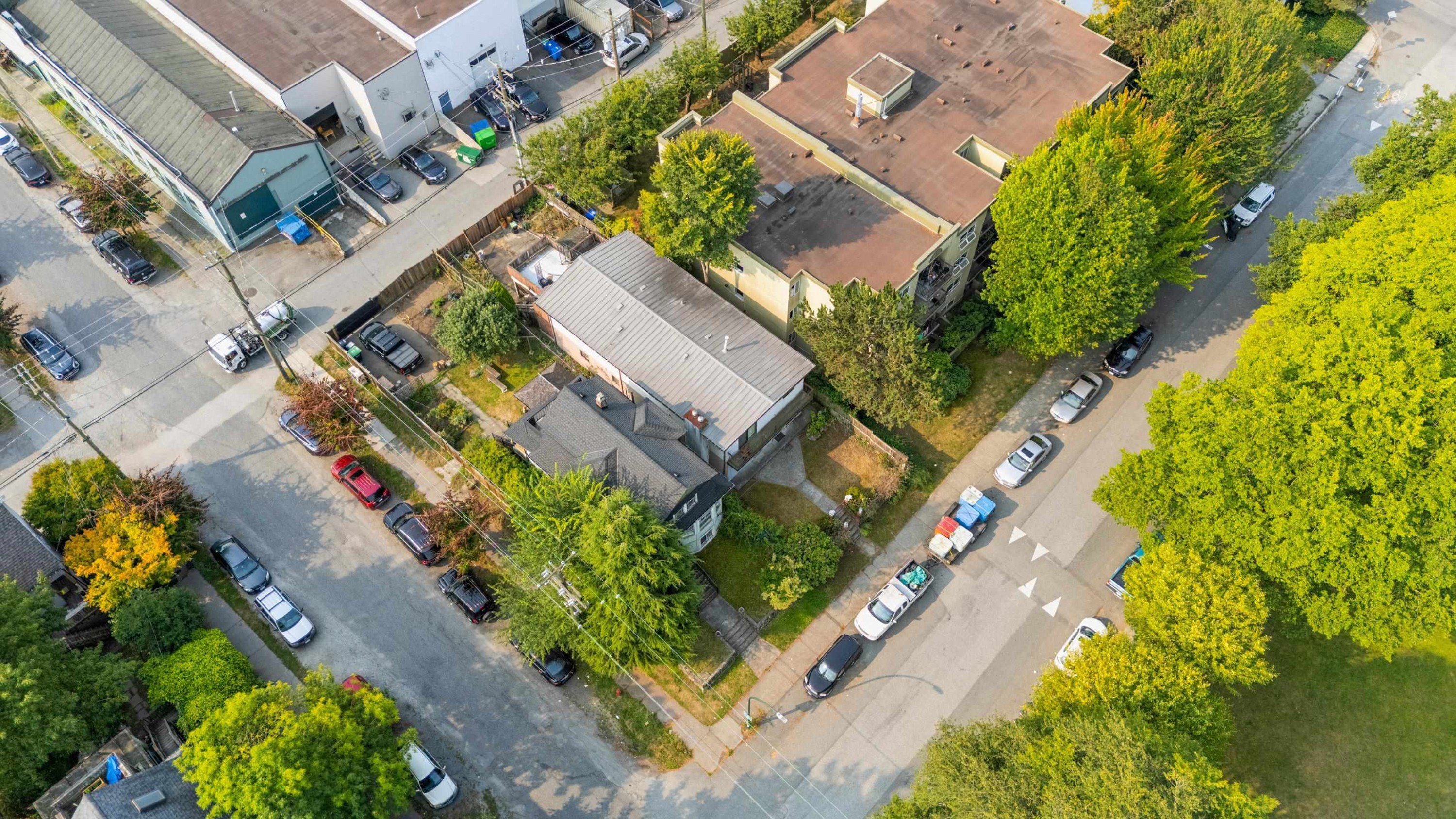 1546 Adanac Street, Vancouver, BC - With View