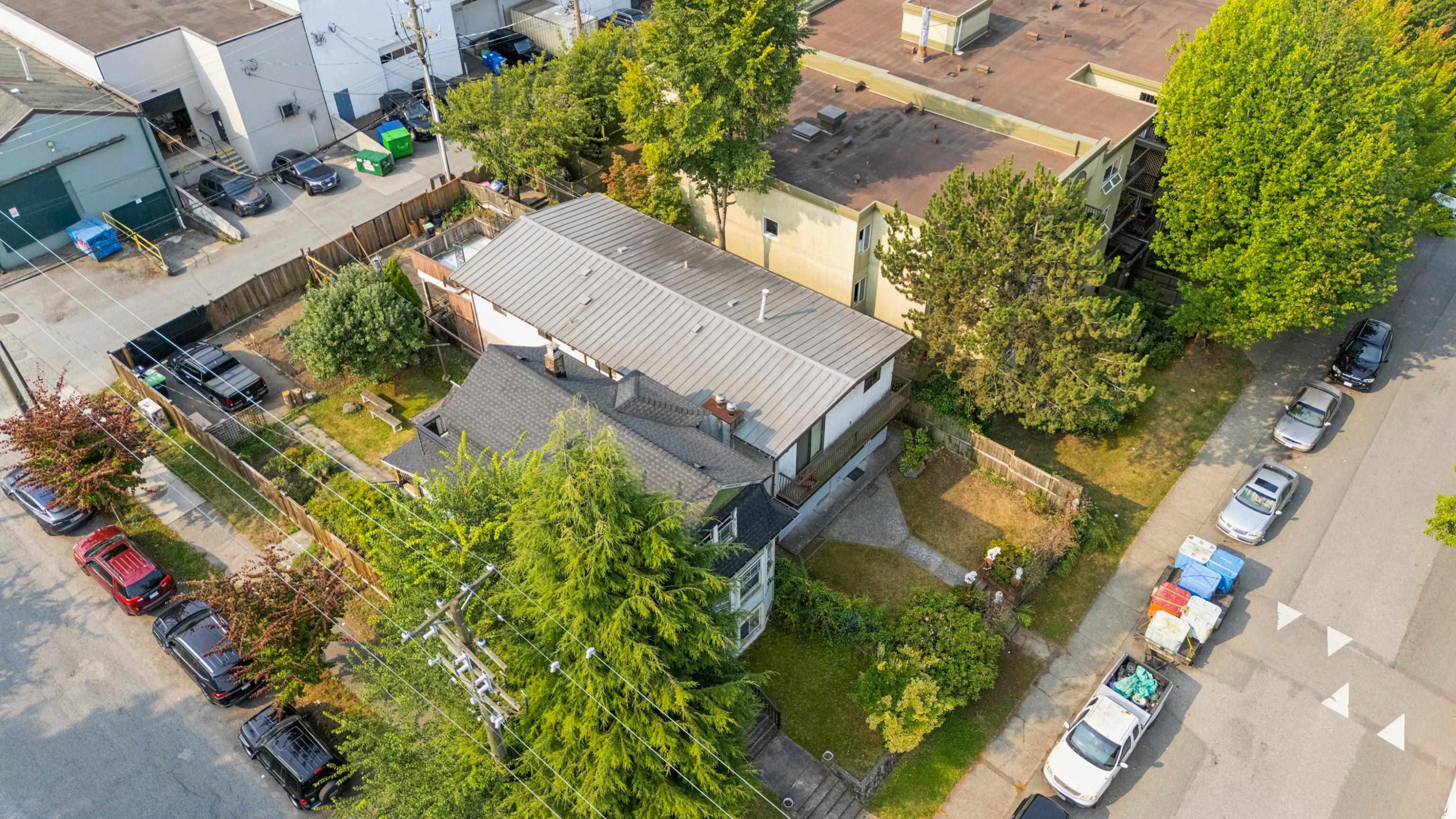 1546 Adanac Street, Vancouver, BC - Outdoor With View