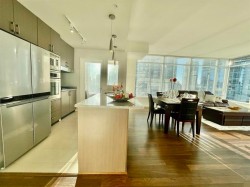 1703-1211 Melville Street Vancouver, BC V6E 0A7