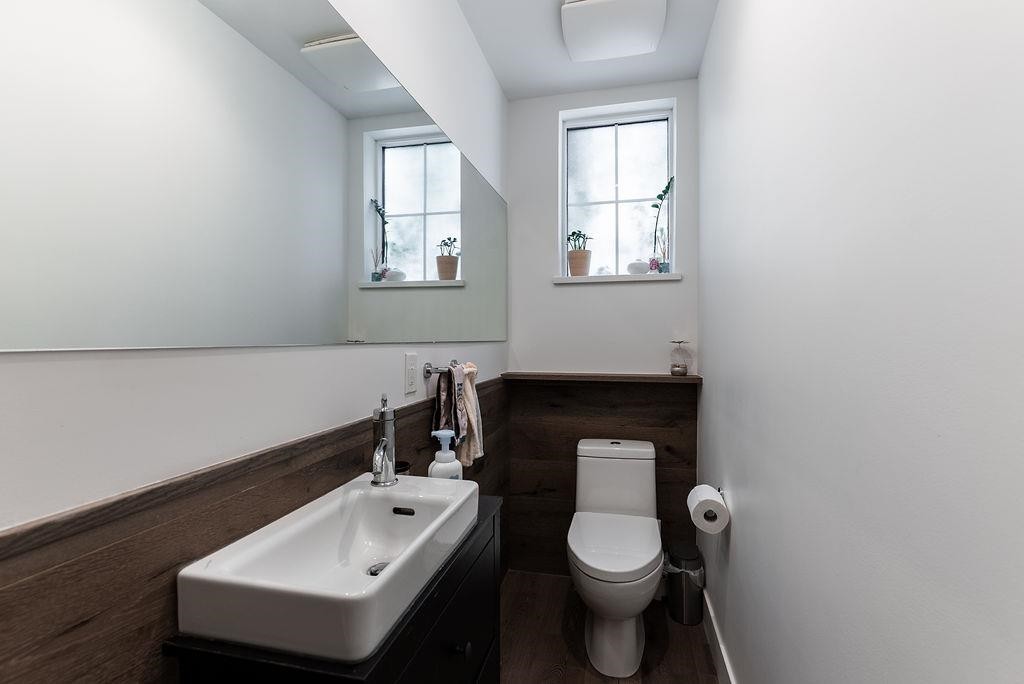 8123 Shaughnessy Street, Vancouver, BC - Indoor Photo Showing Bathroom