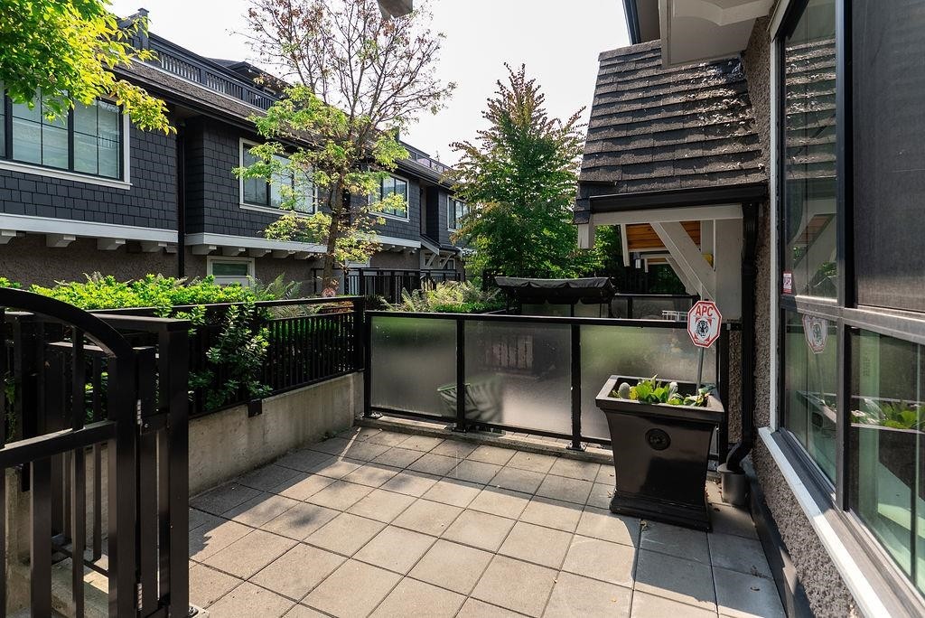 8123 Shaughnessy Street, Vancouver, BC - Outdoor With Exterior