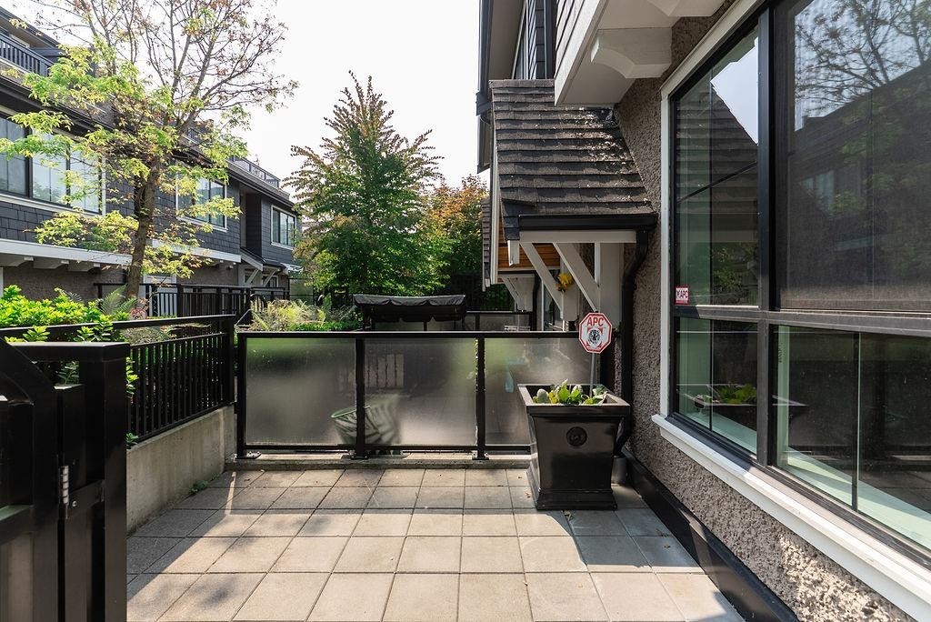 8123 Shaughnessy Street, Vancouver, BC - Outdoor With Exterior