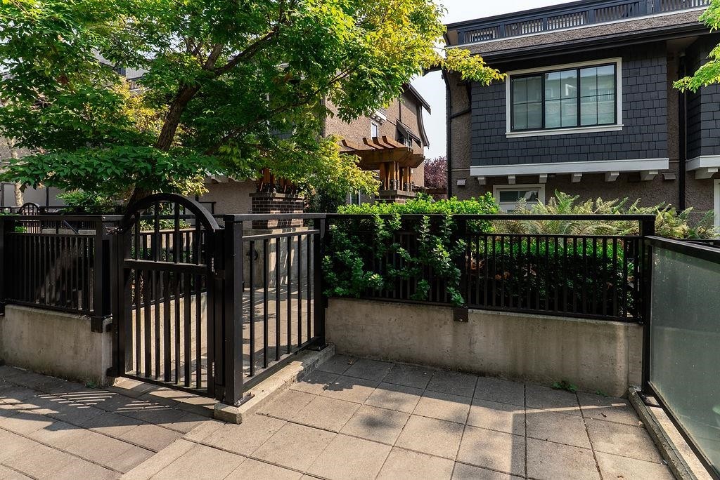 8123 Shaughnessy Street, Vancouver, BC - Outdoor
