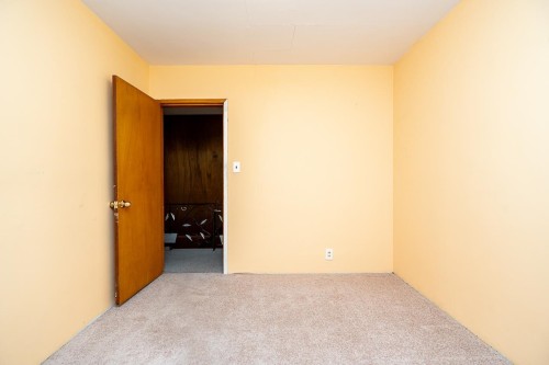 5326 Fleming Street, Vancouver, BC - Indoor Photo Showing Other Room
