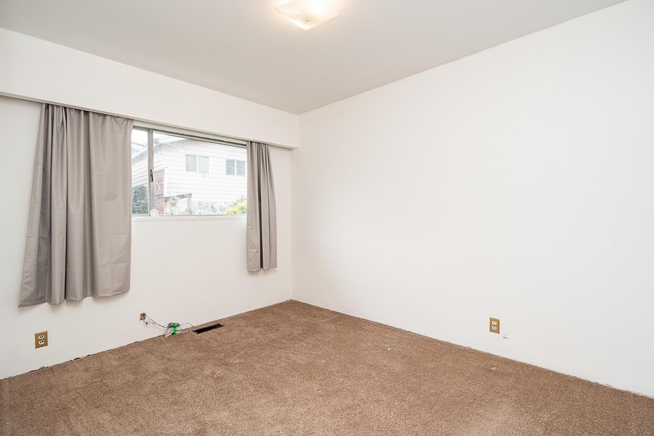 5326 Fleming Street, Vancouver, BC - Indoor Photo Showing Other Room