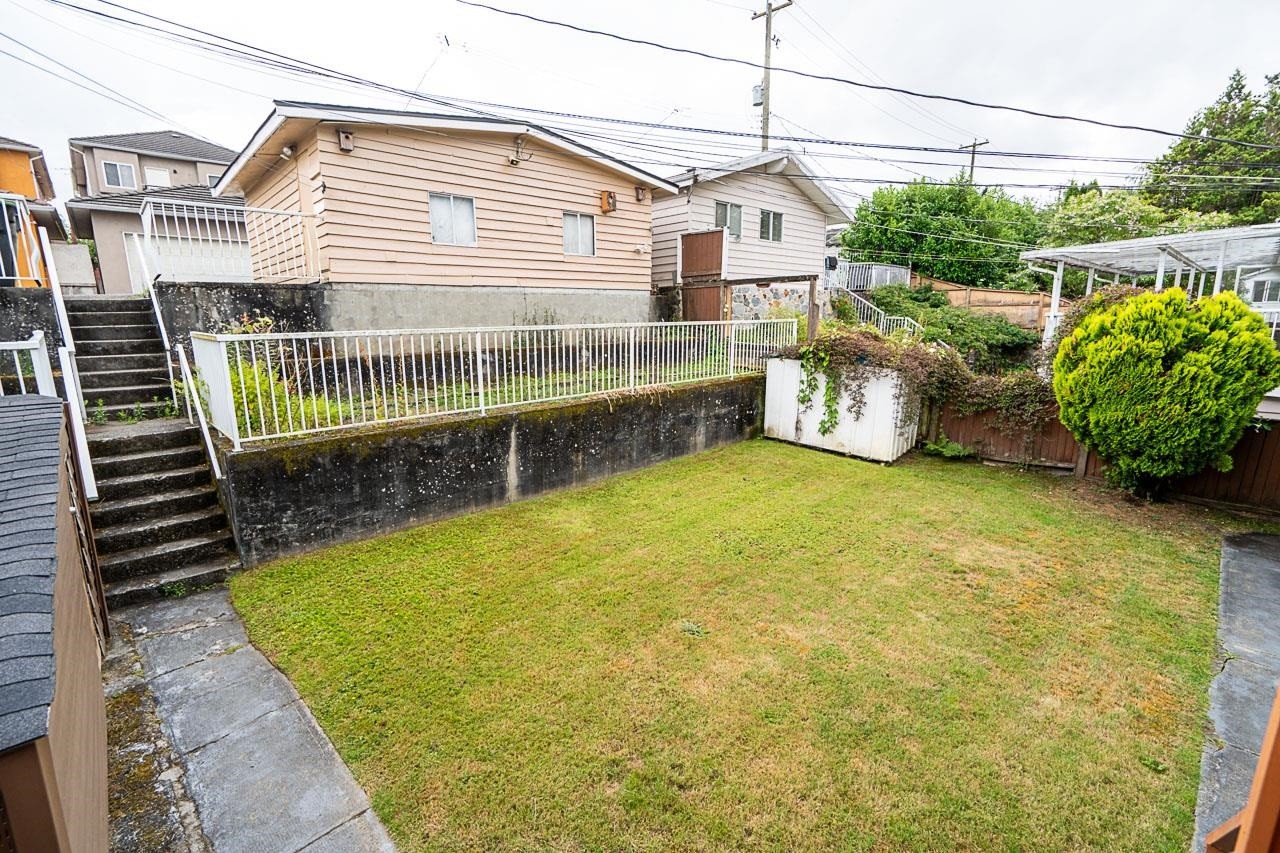 5326 Fleming Street, Vancouver, BC - Outdoor