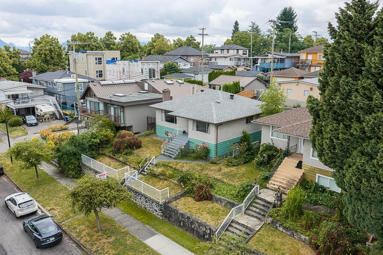 5326 Fleming Street, Vancouver, BC - Outdoor