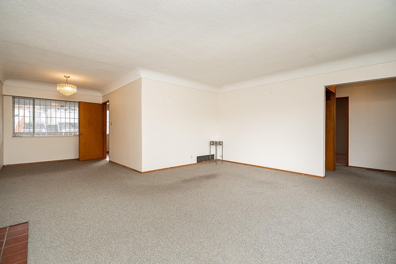 5326 Fleming Street, Vancouver, BC - Indoor Photo Showing Other Room