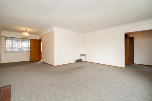 5326 Fleming Street, Vancouver, BC - Indoor Photo Showing Other Room