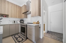 3xx-7588 16th Street Burnaby, BC V3N 0H8