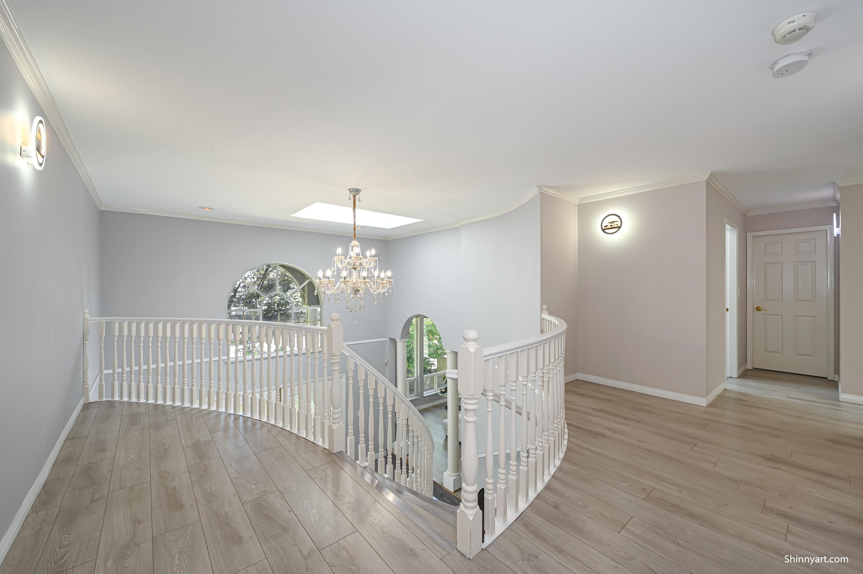 6339 Canada Way, Burnaby, BC - Indoor Photo Showing Other Room