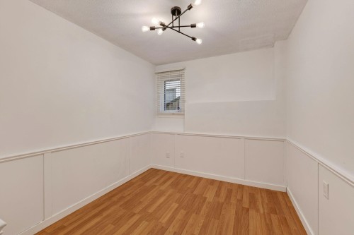 187 Warrick Street, Coquitlam, BC - Indoor Photo Showing Other Room