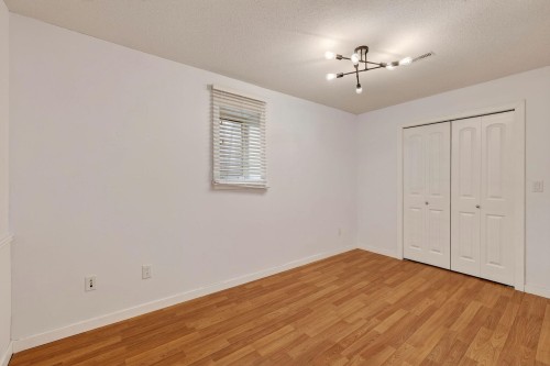 187 Warrick Street, Coquitlam, BC - Indoor Photo Showing Other Room