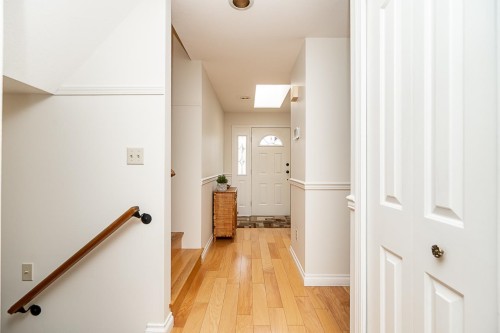 2670 Brewster Drive, Coquitlam, BC - Indoor Photo Showing Other Room