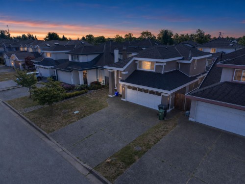 10360 Hall Avenue, Richmond, BC - Outdoor