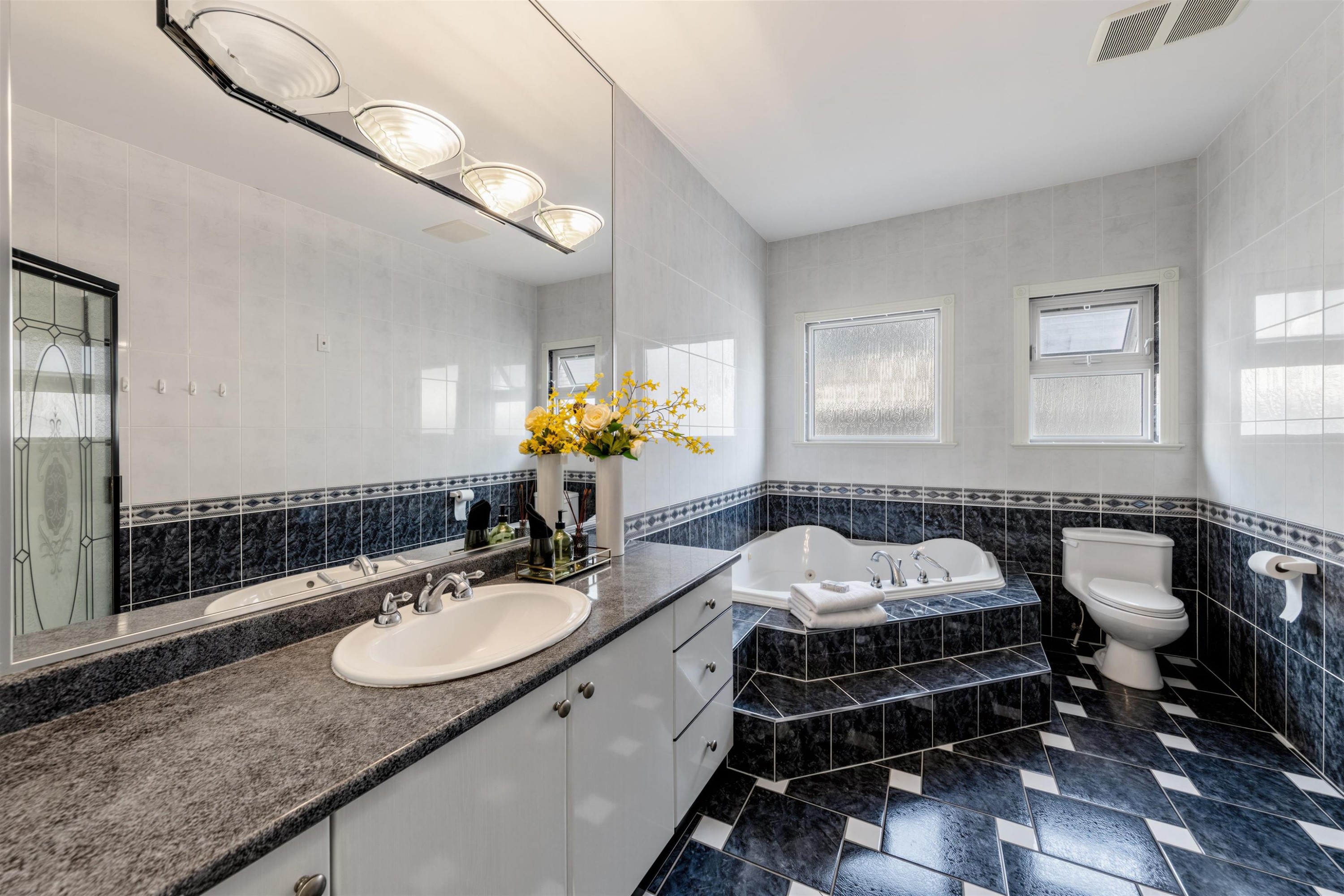 10371 Shell Road, Richmond, BC