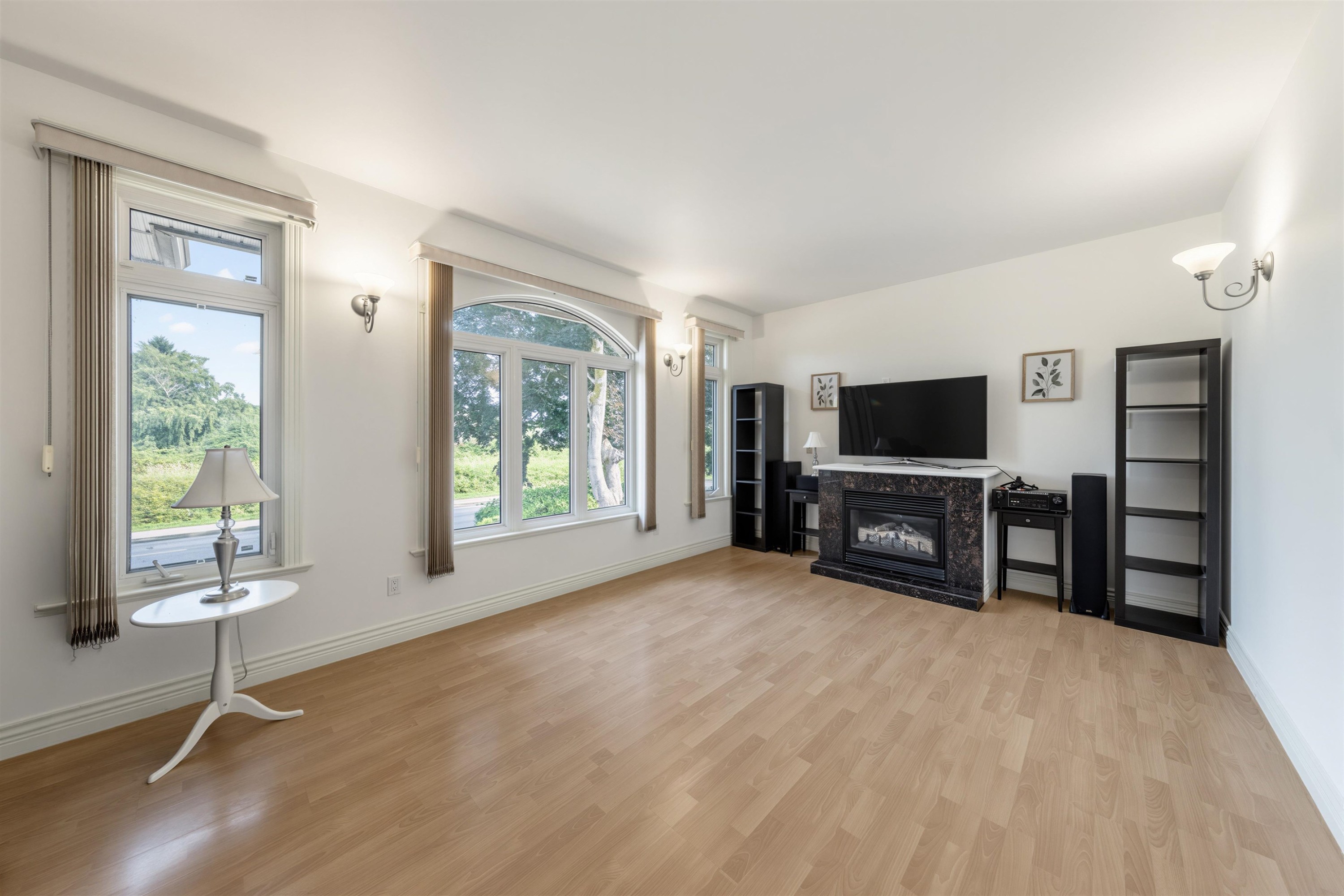 10371 Shell Road, Richmond, BC