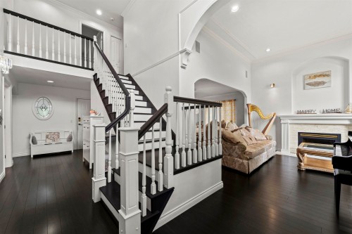 887 Riverside Drive, Port Coquitlam, BC 
