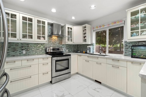 887 Riverside Drive, Port Coquitlam, BC 